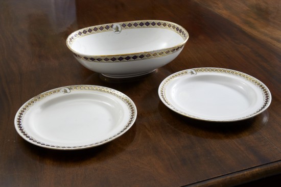 Figure 4 Knight Dinner Service Figure 4 Knight Dinner Service