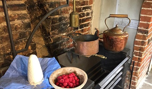 JGehrer ChawtonCottage Kitchen